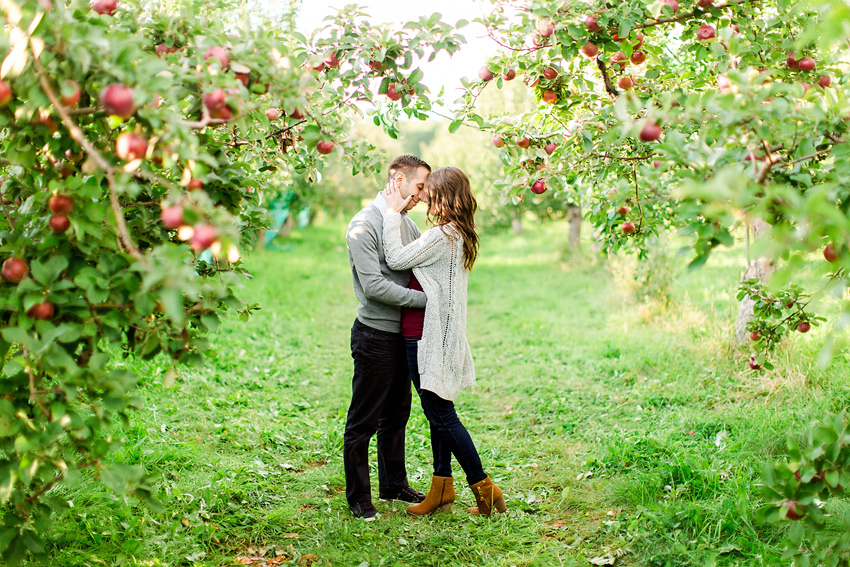 apple_orchard_engagement_032